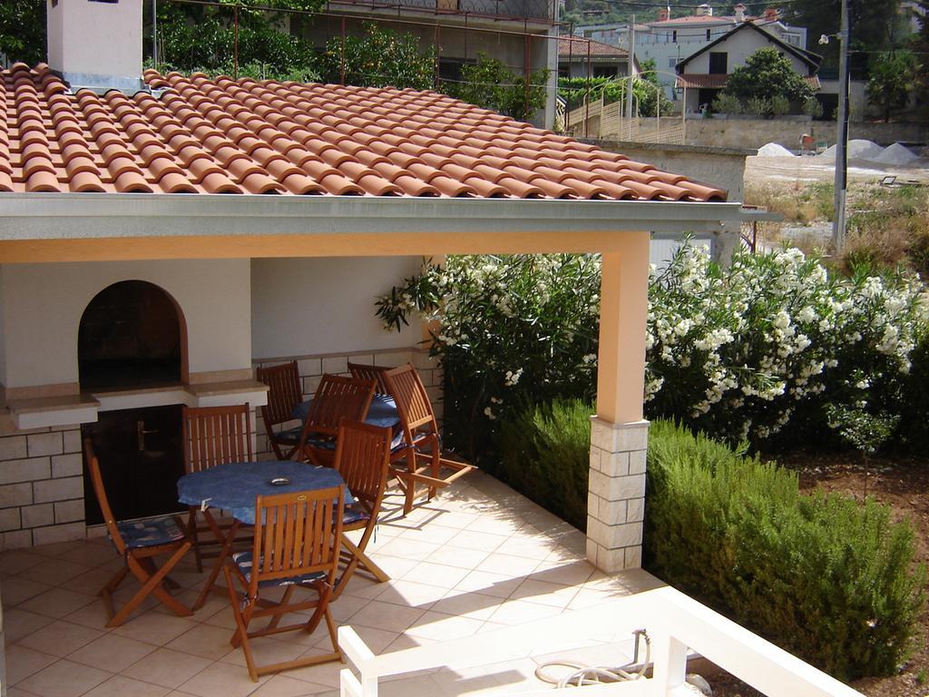 Apartment Ivo Trogir Exteriör bild