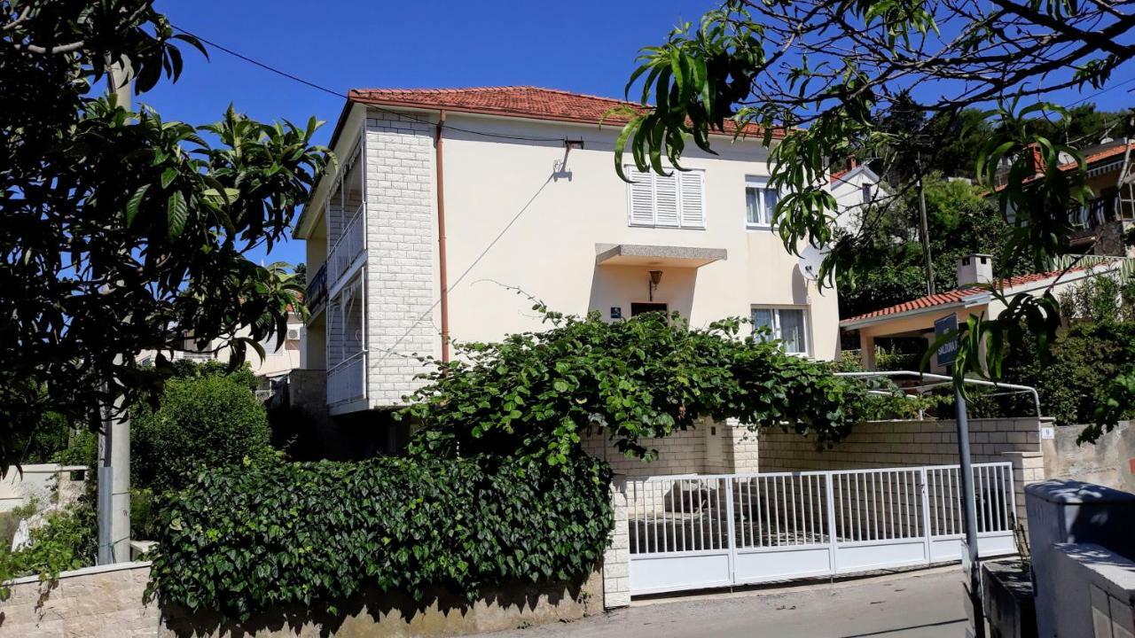 Apartment Ivo Trogir Exteriör bild